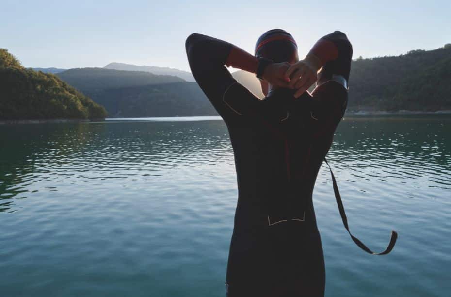 Triathlon zwemmen beginners spullen accessoires